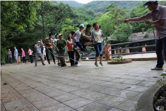 clip_image007.jpg clip_image007.jpg